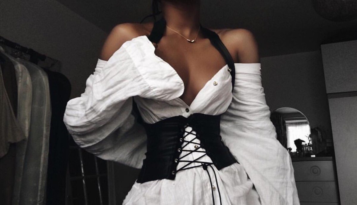 Платье бюстье миди