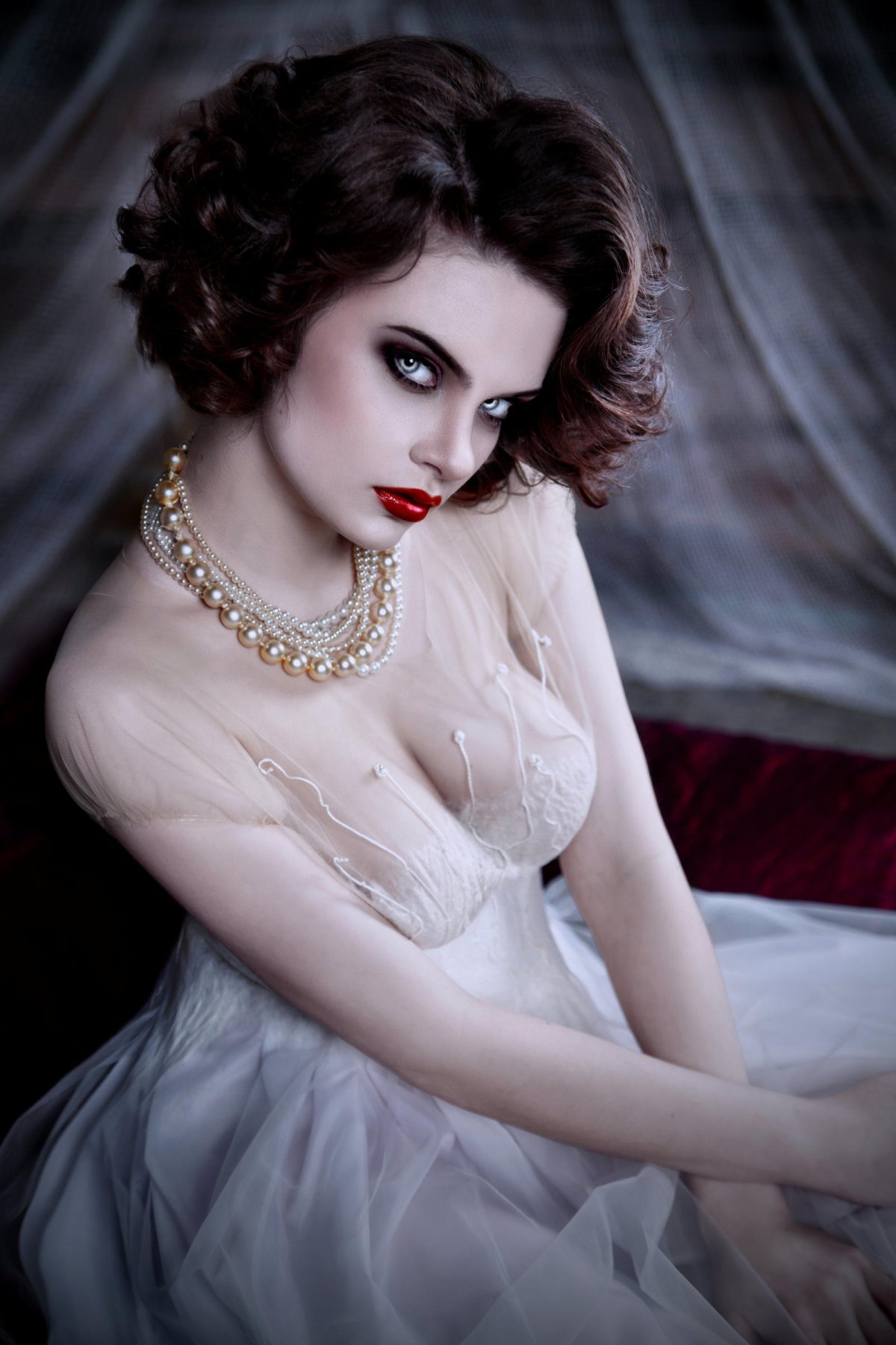 Лица драматического стиля