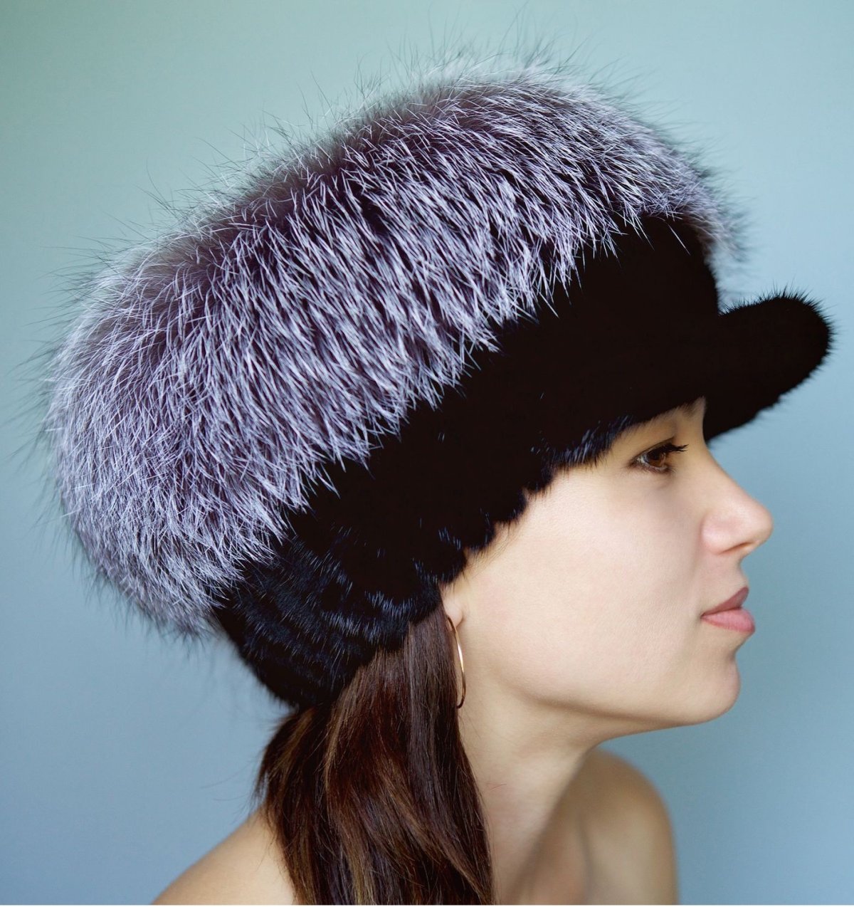 Пушистая шапка