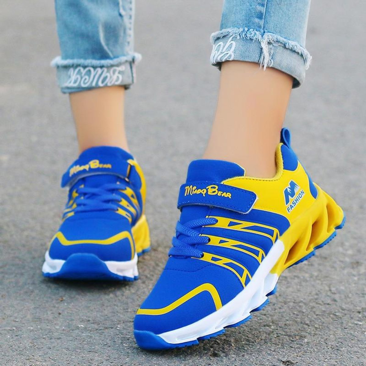 Кроссовки для мальчиков