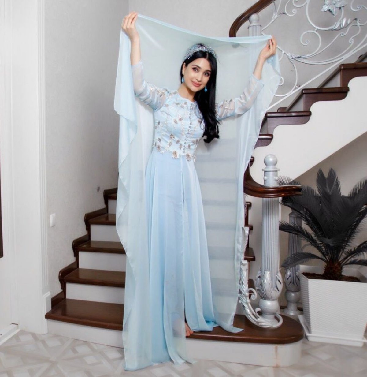 Паризода Усманова