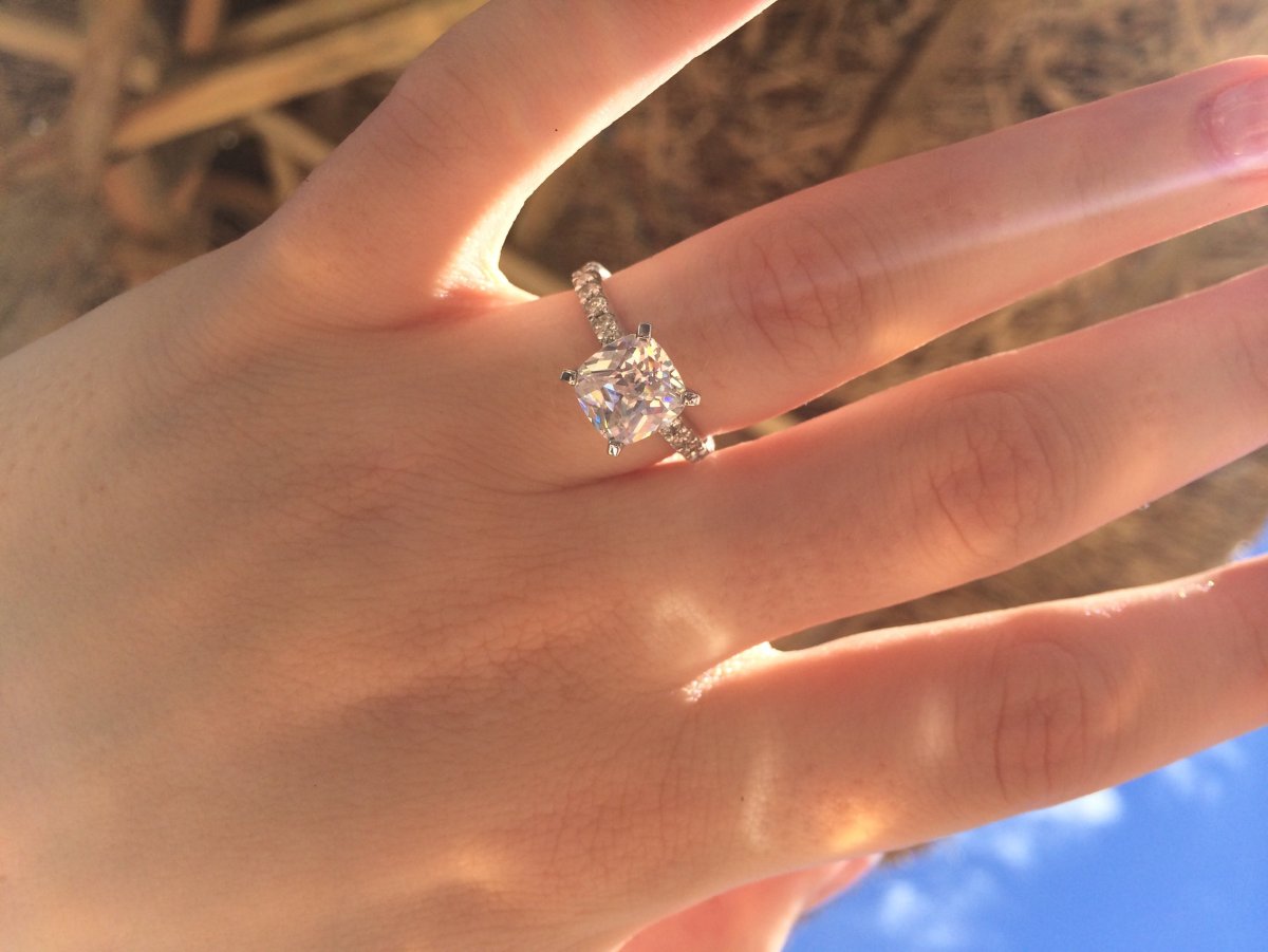 Кольцо Тиффани с бриллиантом 5 карат