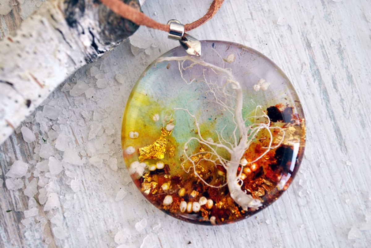 Кулоны из эпоксидной смолы