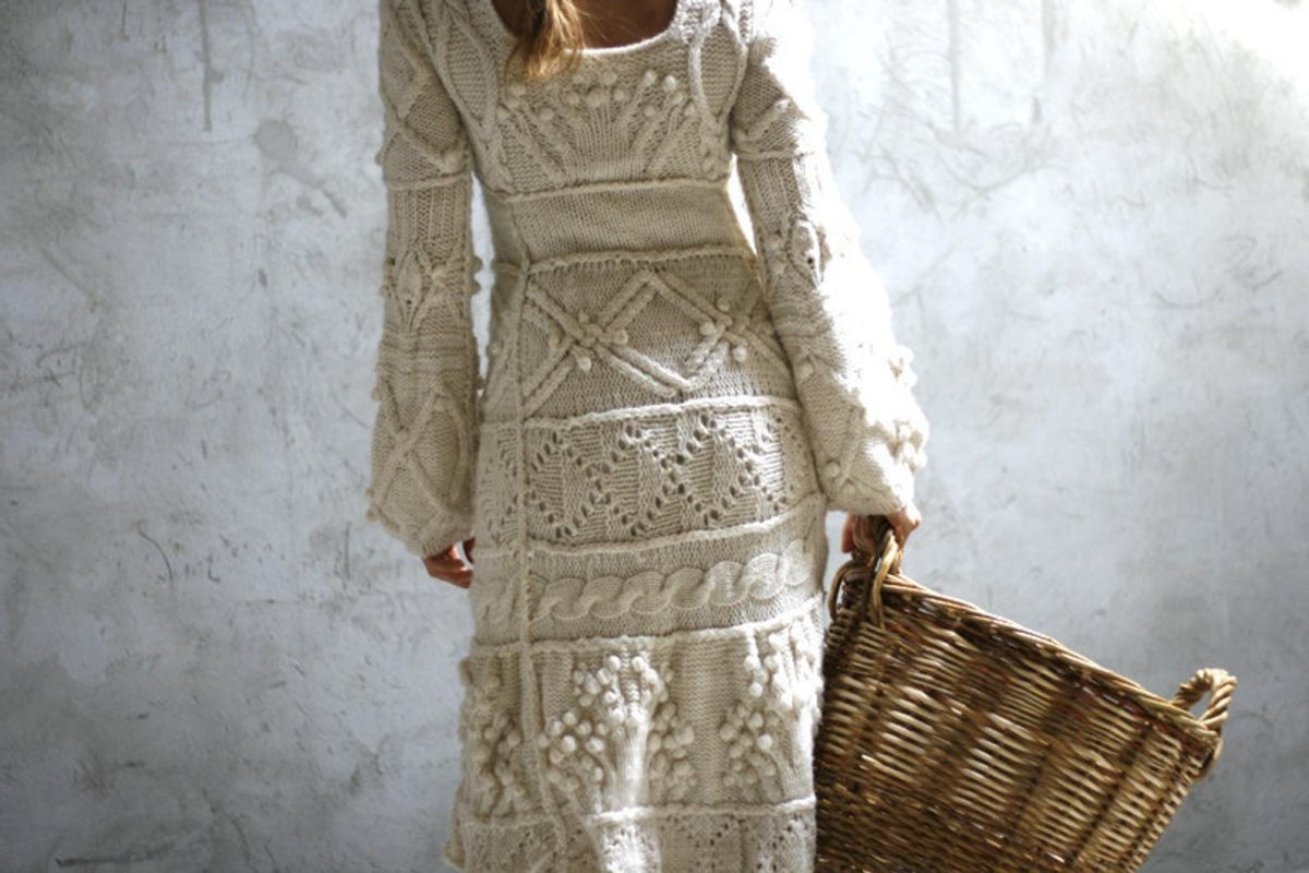 Объемная вязаная туника