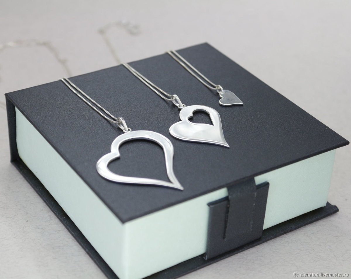 Кулон мама и дочка