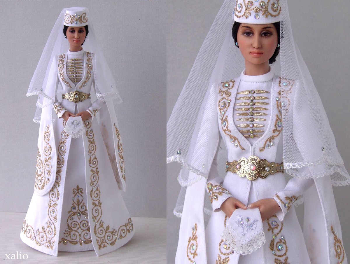 Народный национальный костюм Татаров