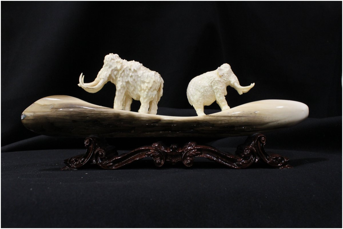 Хотьковская резьба по кости