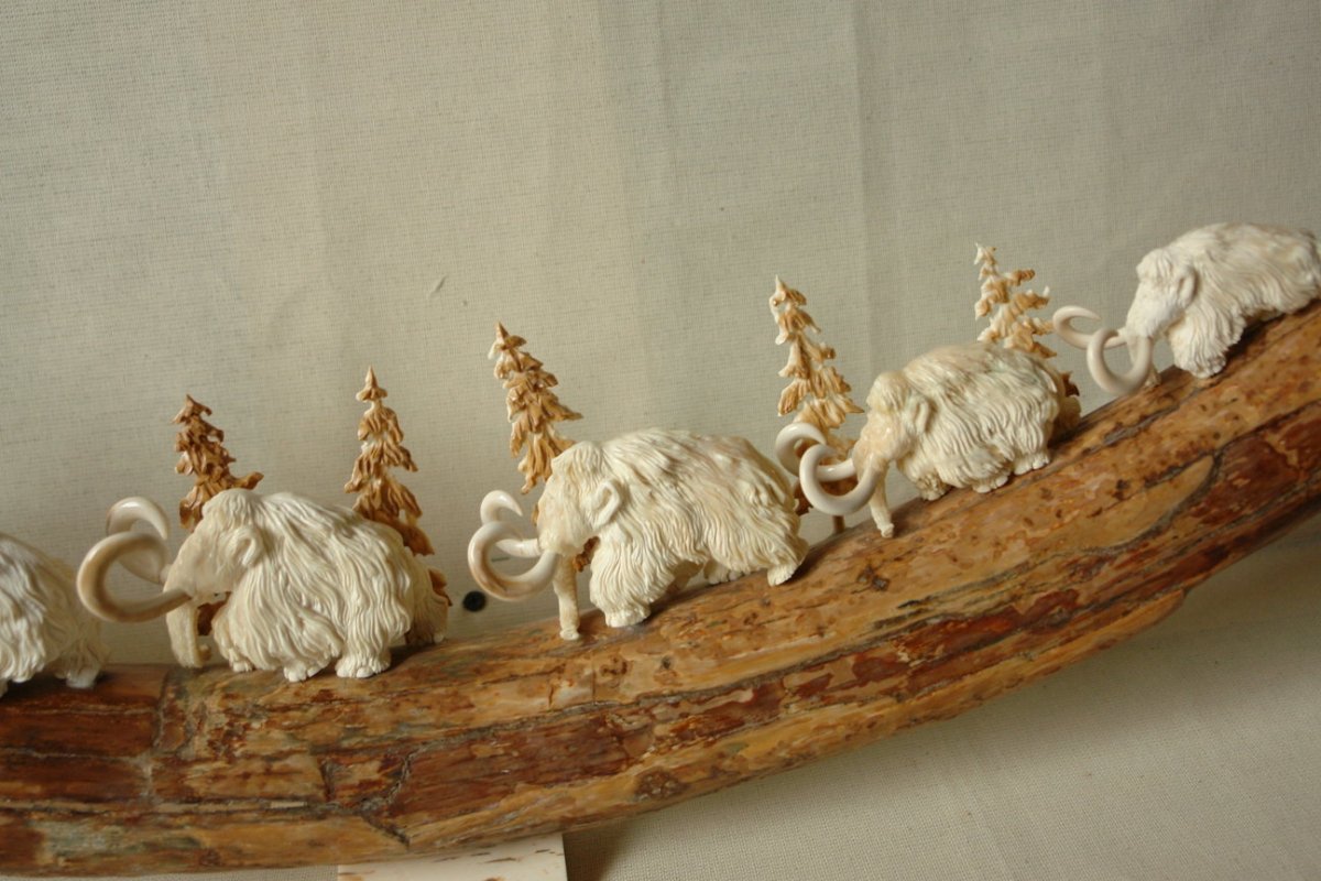 Ювелирные украшения из бивня мамонта