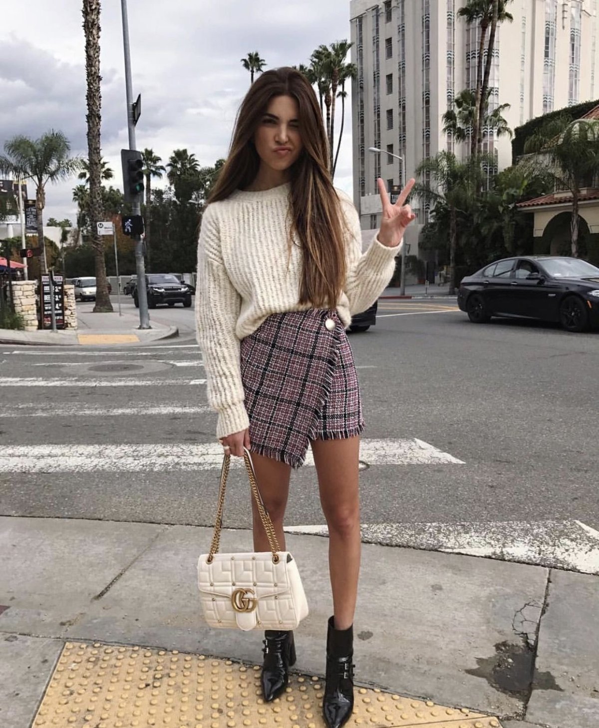 Стильная одежда для девочки подростка