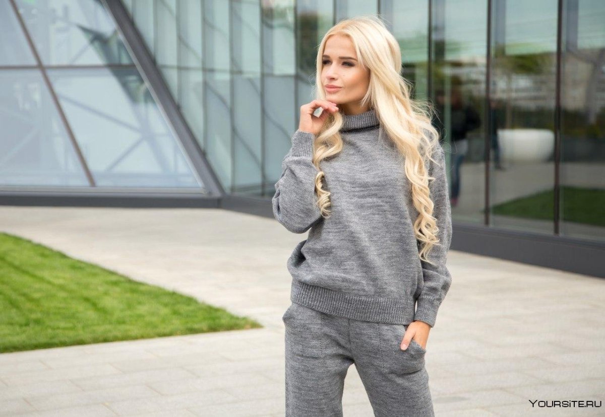 Модные спортивные костюмы