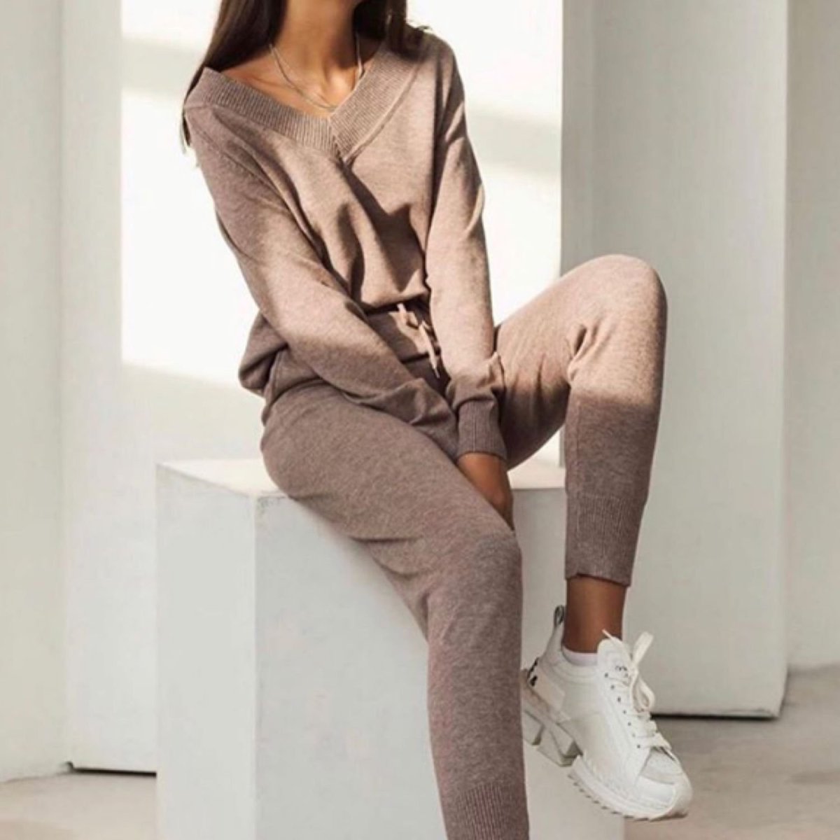 Спортивный костюм с шортами женский