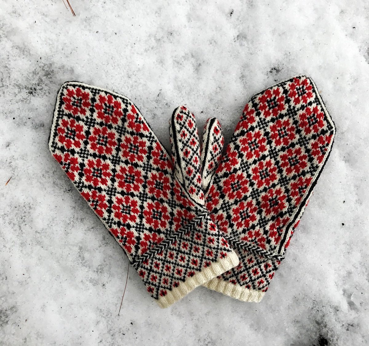 Варежки Ирины Данюк