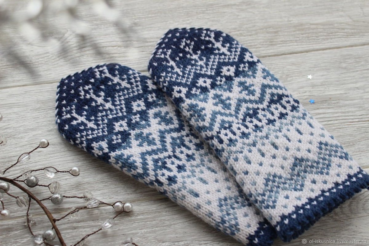 Жаккардовые варежки