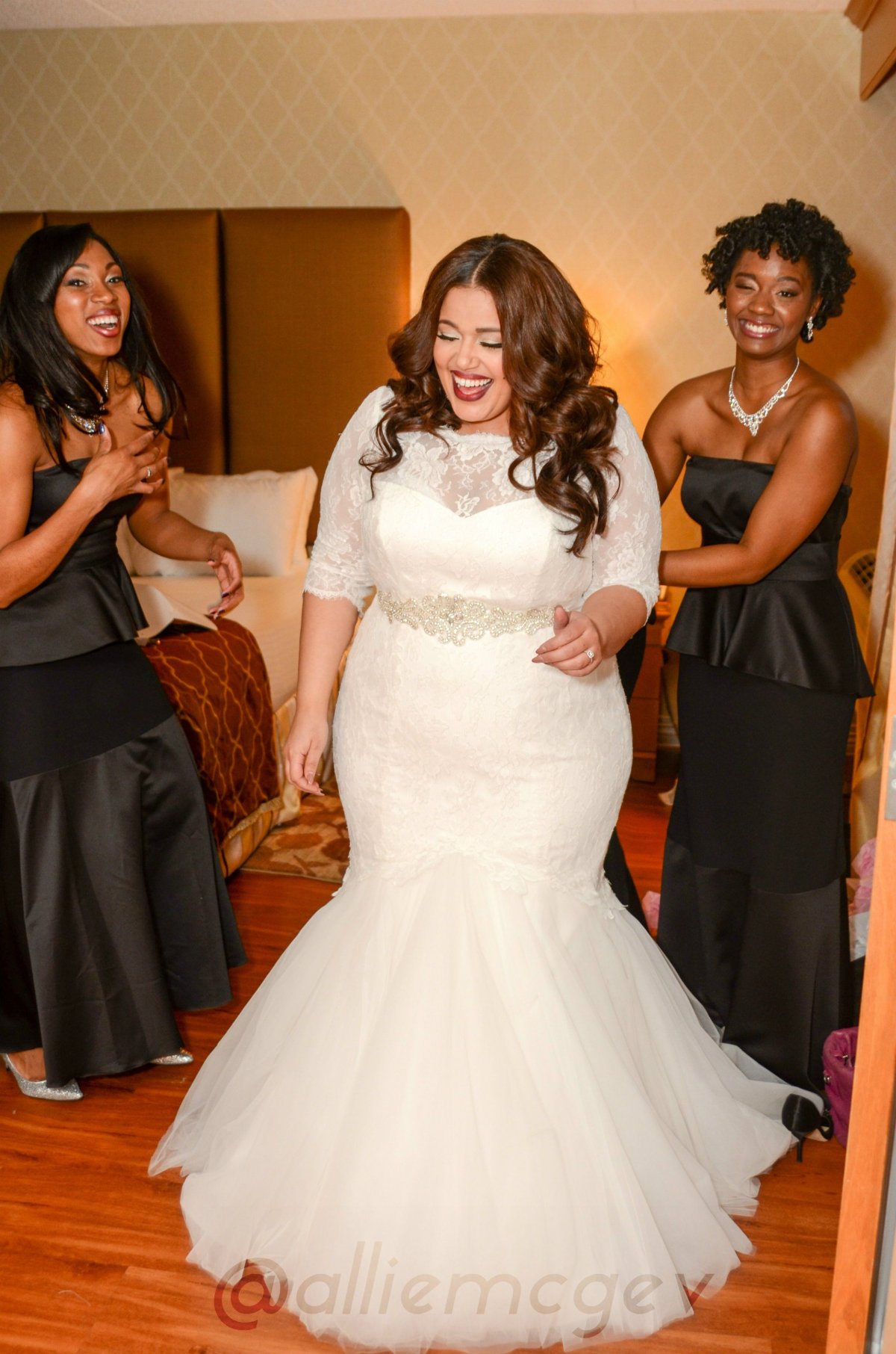 Невесты плюс сайз 2022