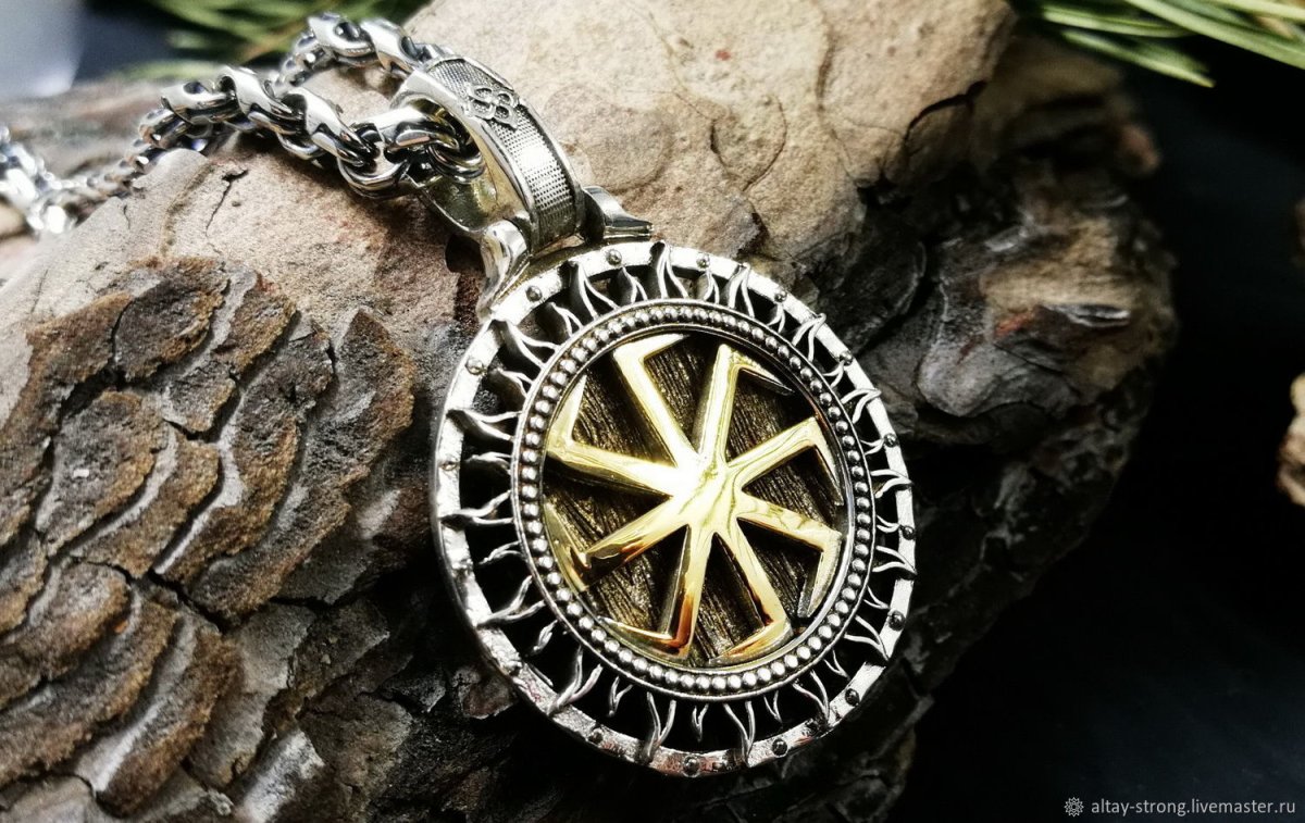 Славянский оберег Коловрат