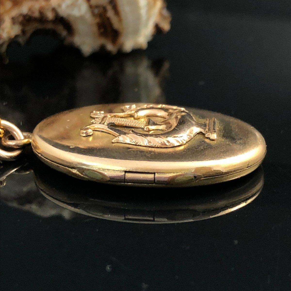 Золотой Локет сердце