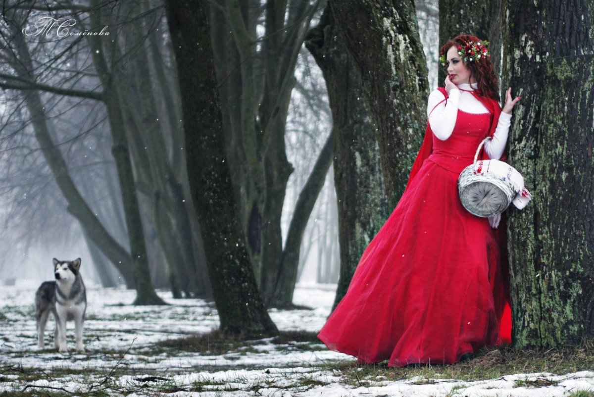 Фотосессия в стиле красная шапочка