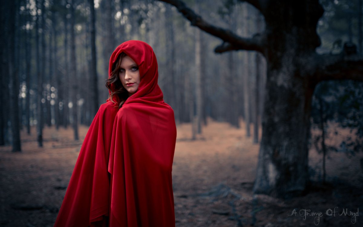 Лори Мэдисон красная шапочка