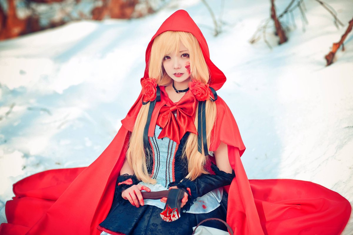 Красная шапочка Анна Ивженко