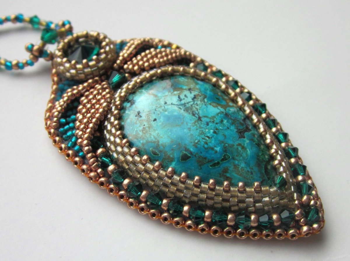 Бирюза оплетение кабошона лунный камень