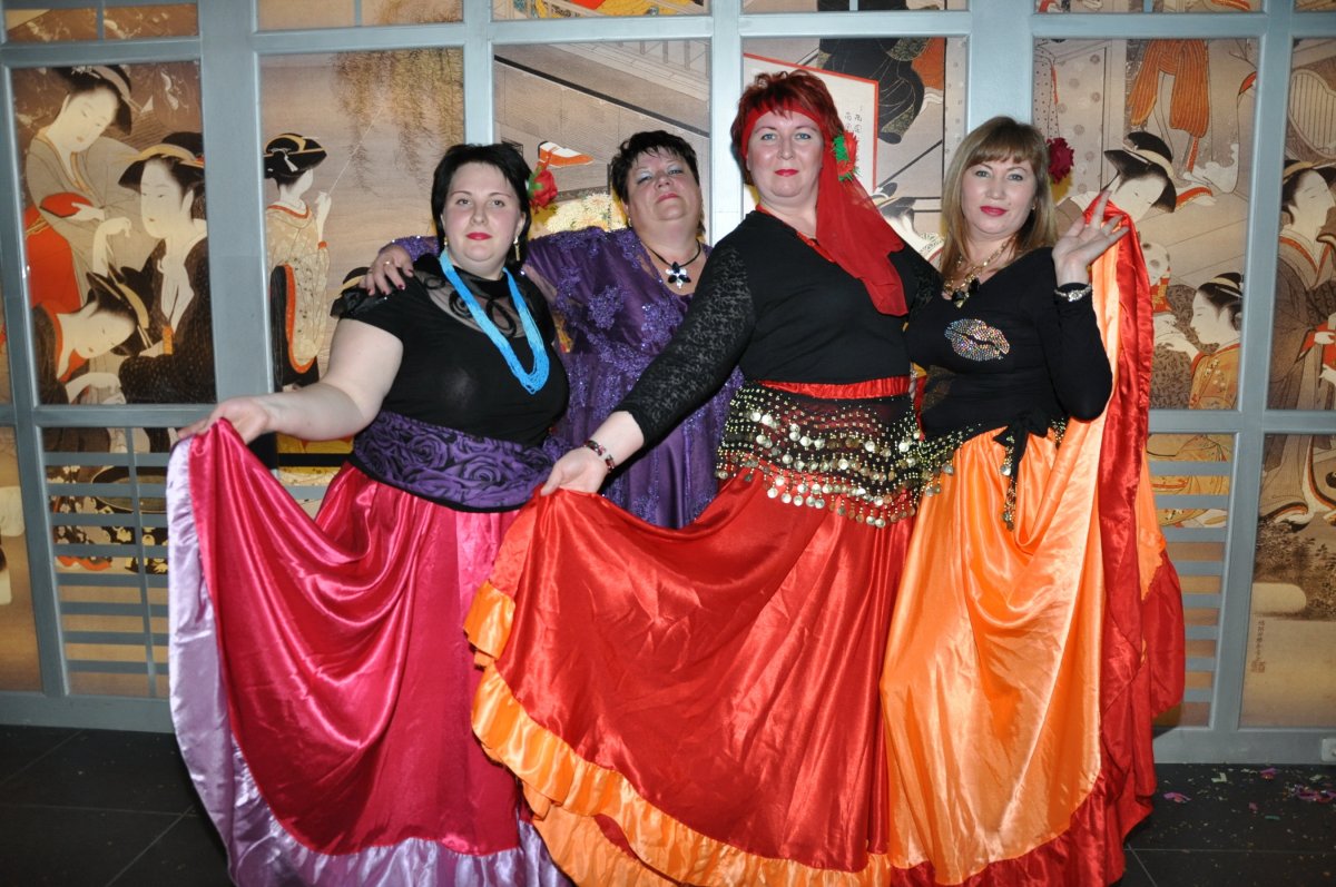 Цыганский образ на корпоратив