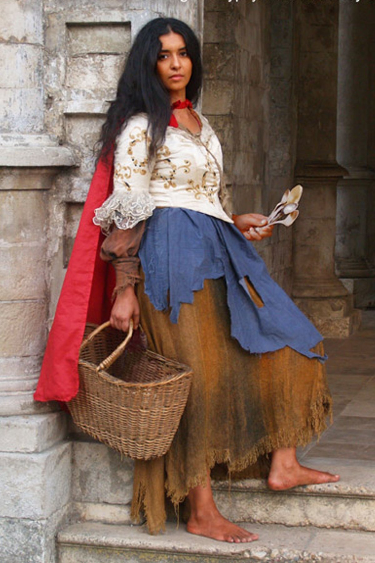 Национальный костюм цыган