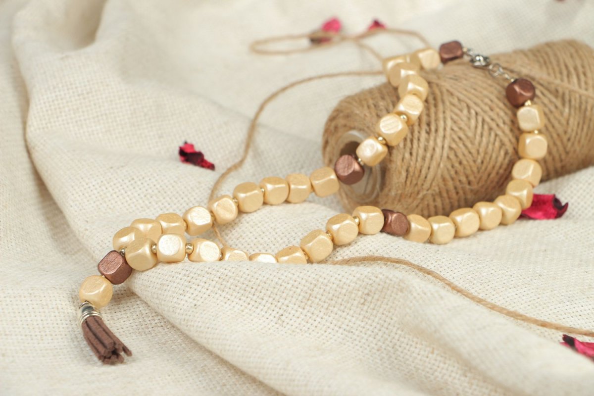 Деревянные бусы