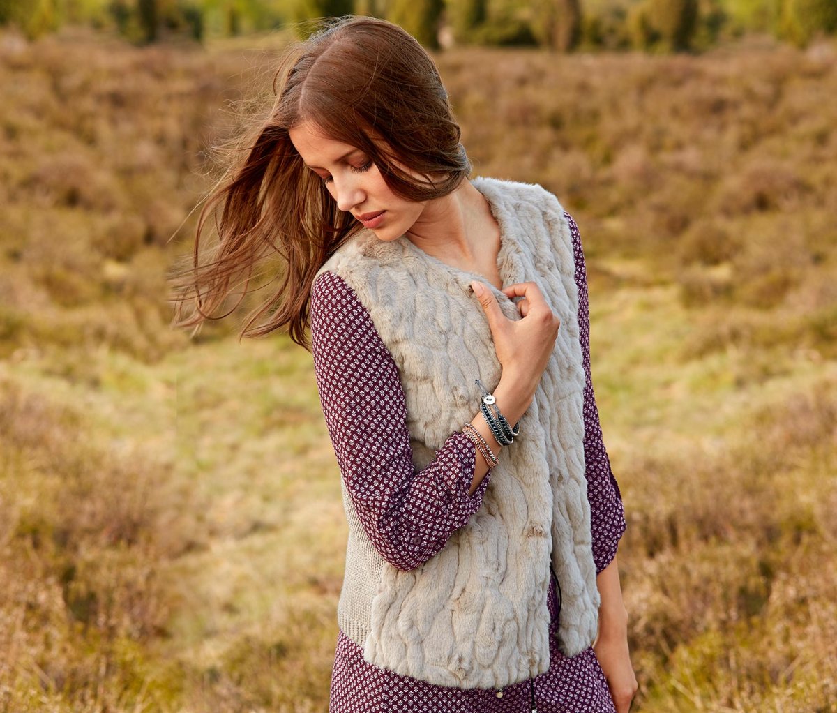 Жилет Эсприт серый вязаный