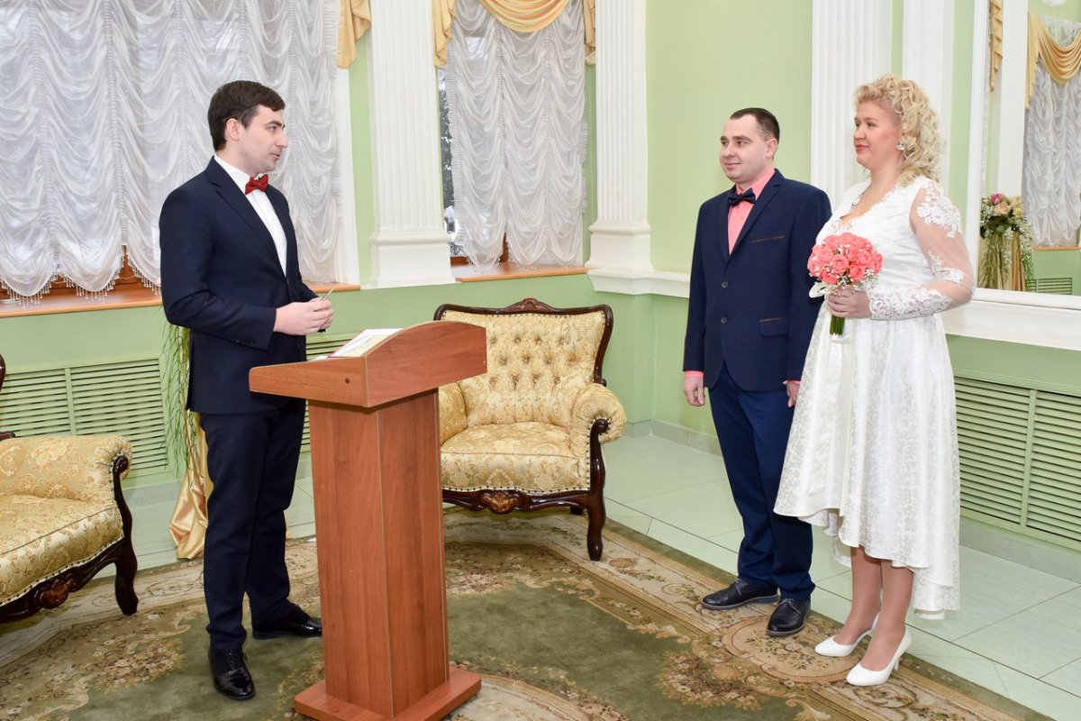 Платье для торжественной регистрации брака