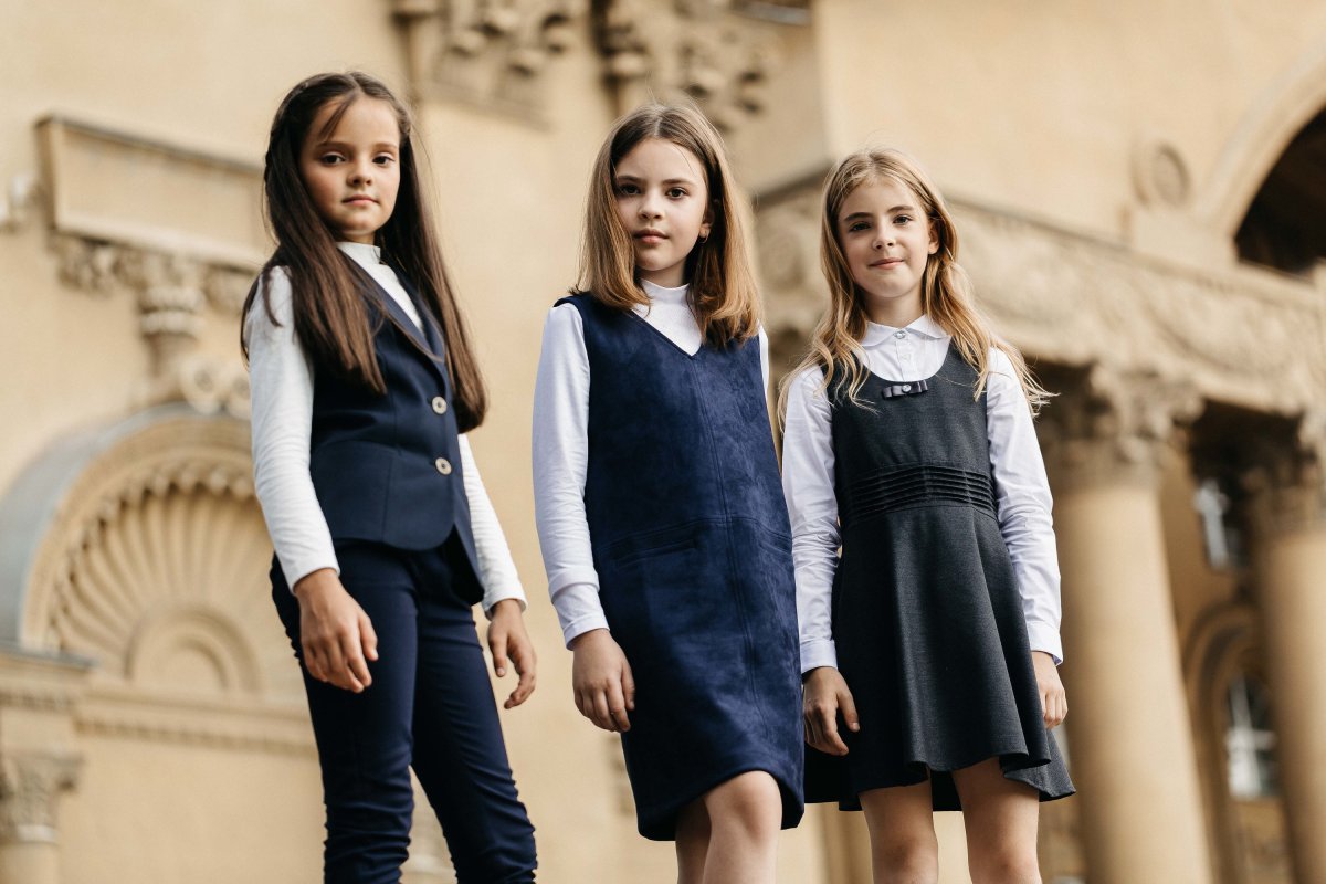 Десалю Школьная форма