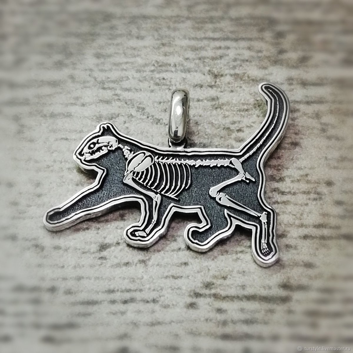 Серебряная кошечка кулон