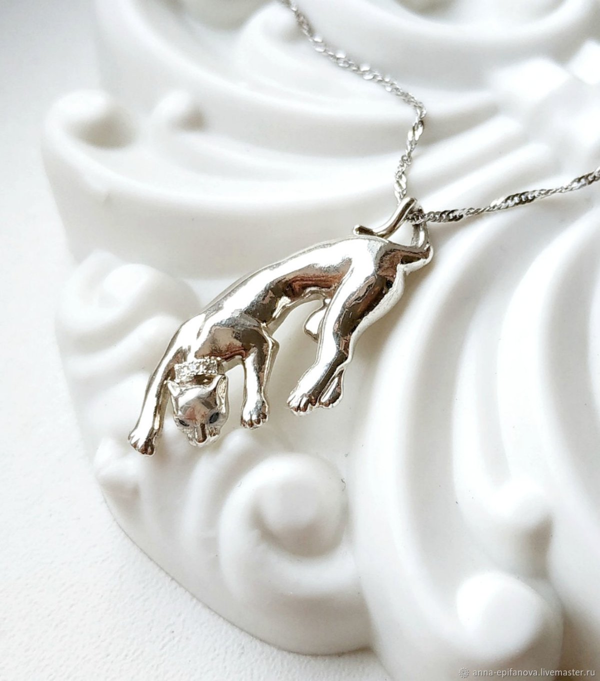 Кулон Соколов с пантерой