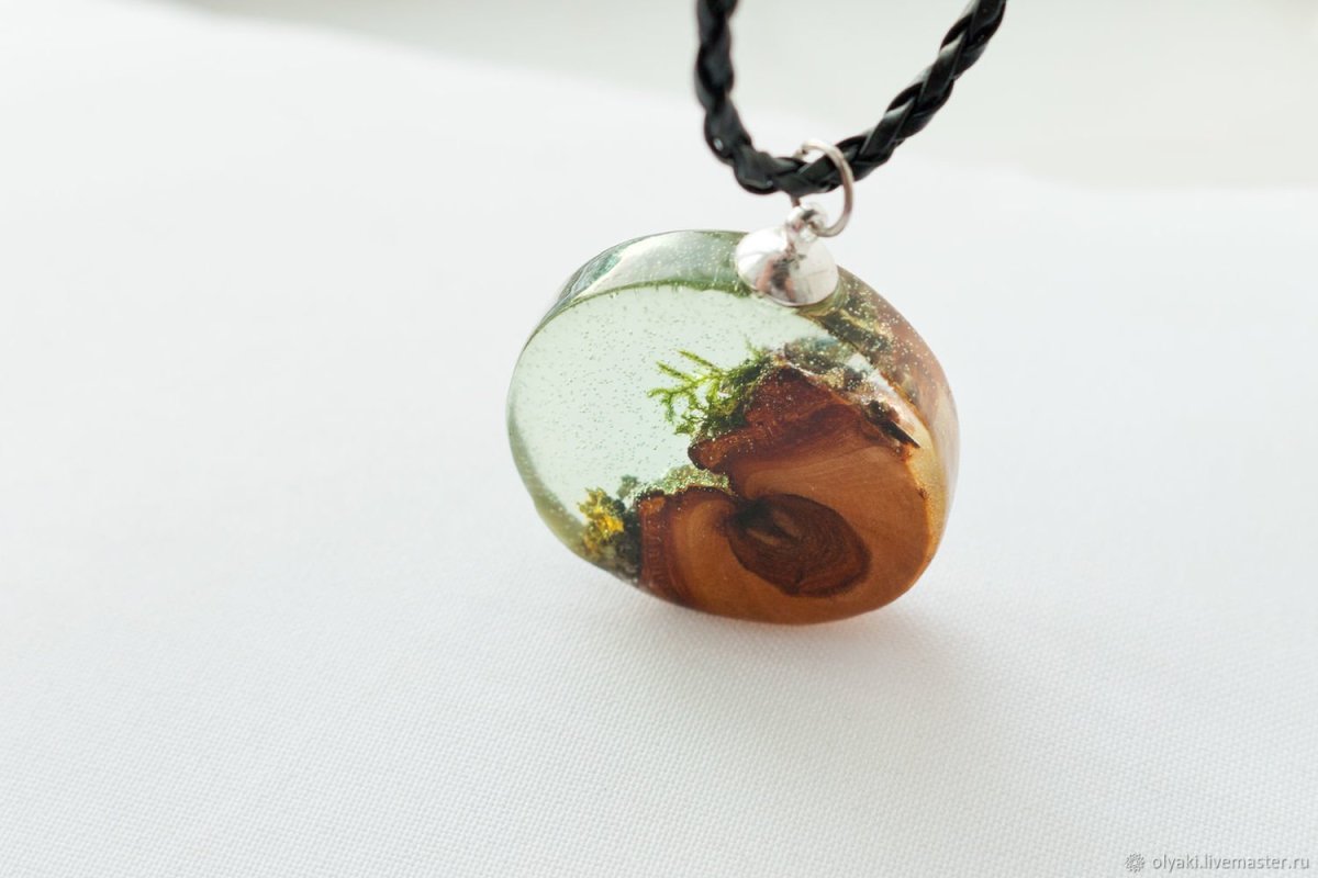 Серьги из эпоксидной смолы