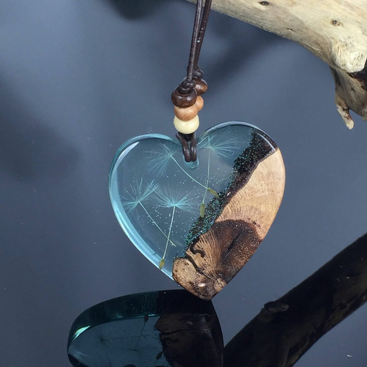 Парные подвески из эпоксидной смолы