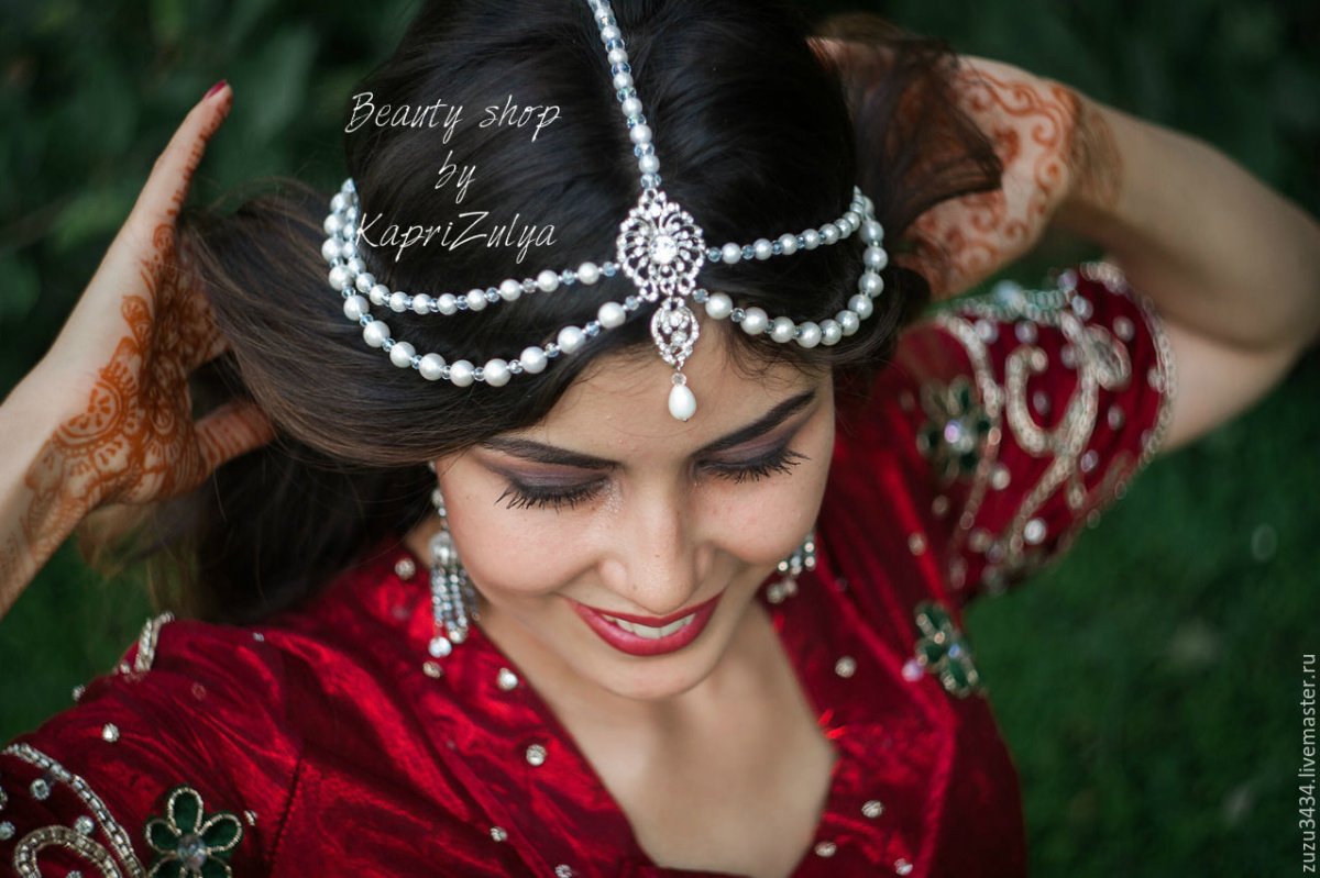 Украшение на лоб