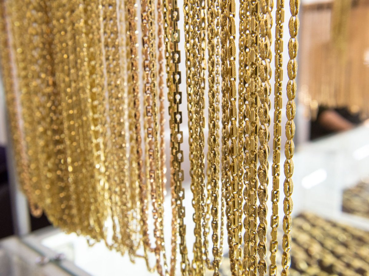 Кольца с драгоценными камнями