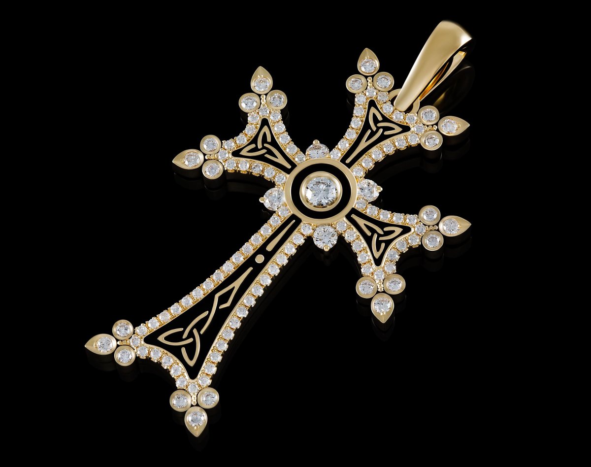 Золотой браслет Версаче