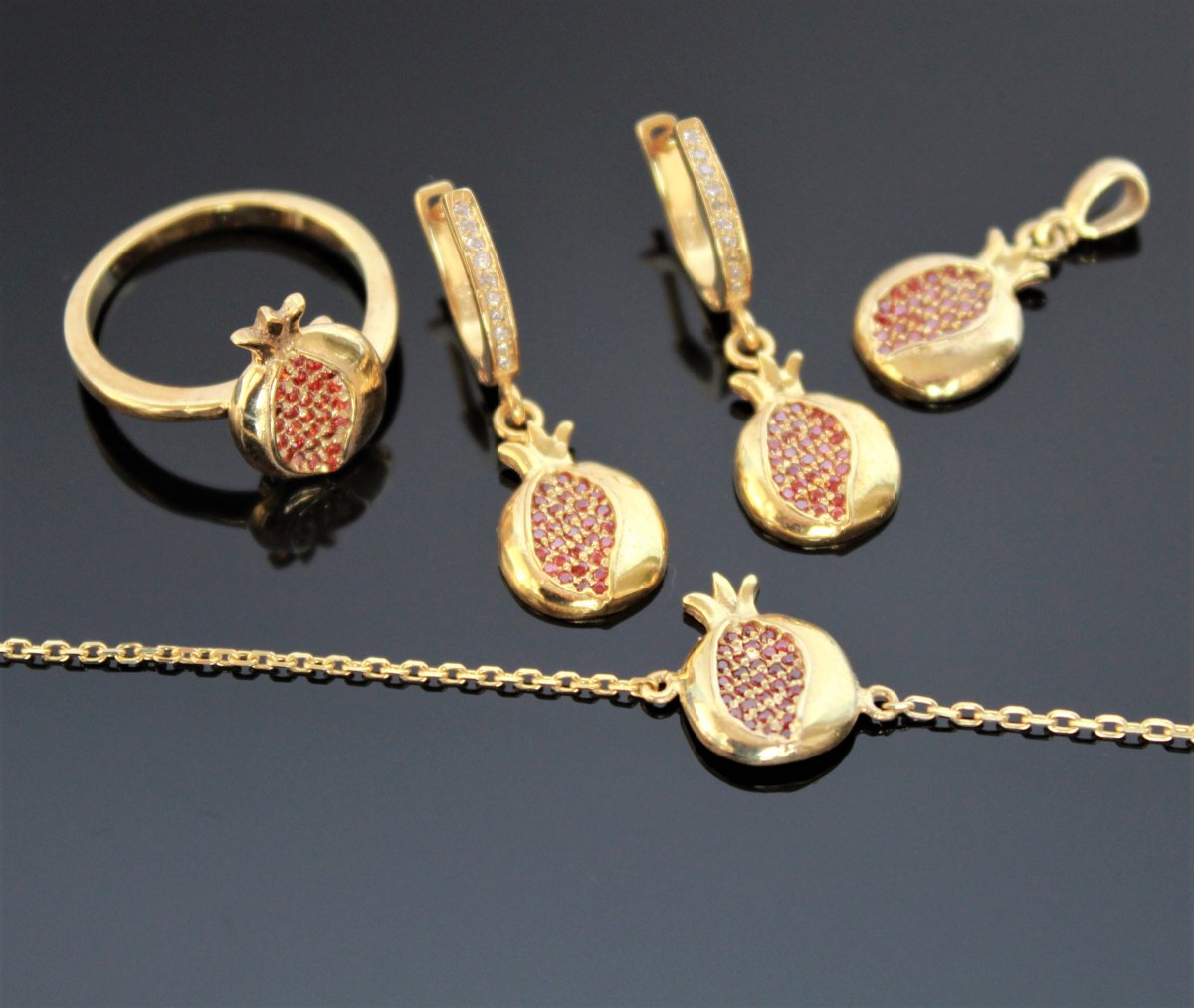 Эксклюзивные золотые браслеты