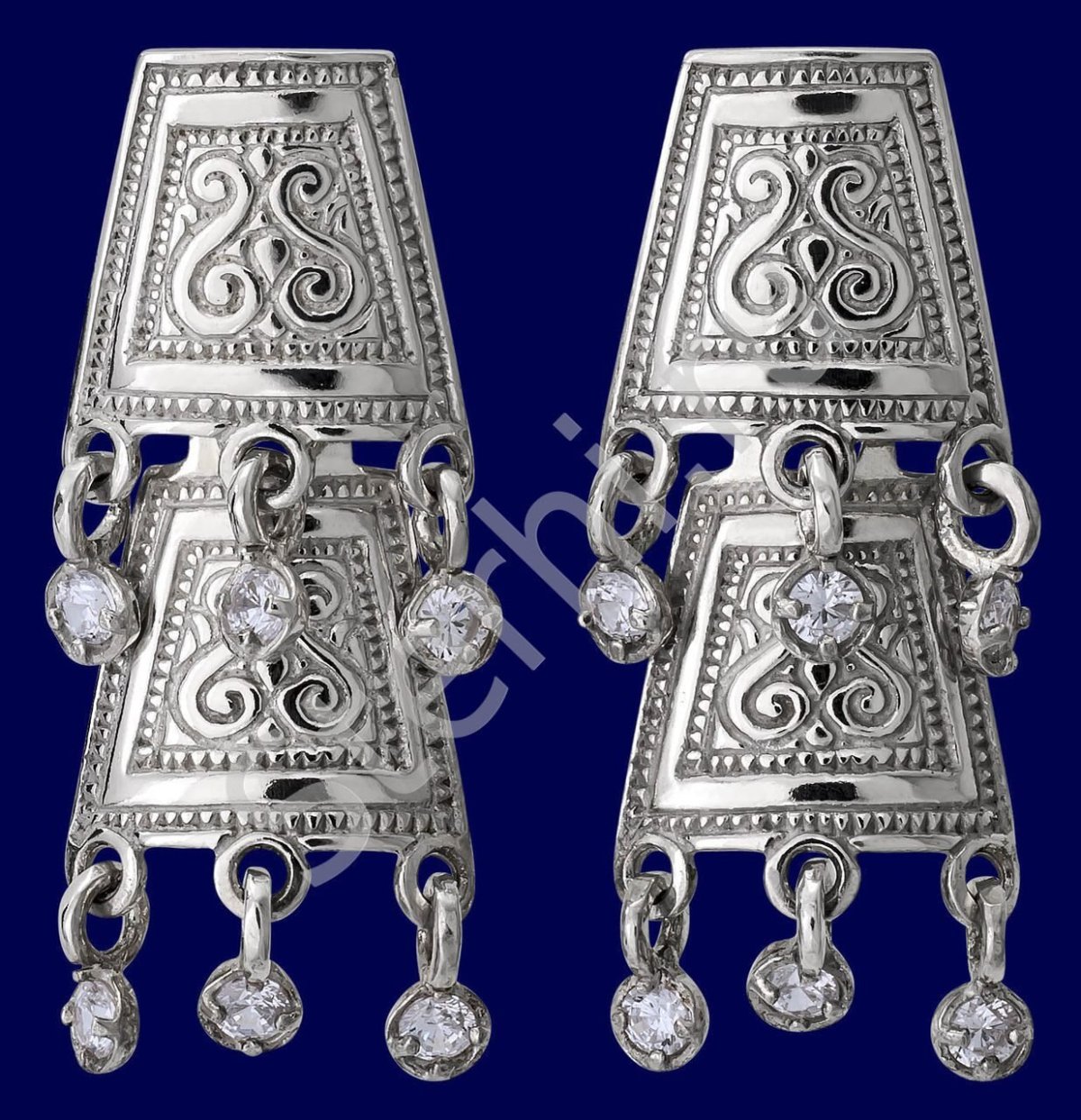 Серебряные изделия Санкт Петербургского