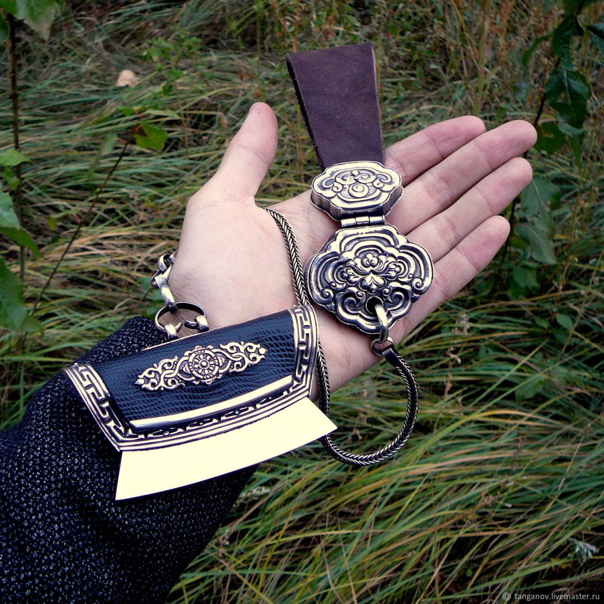 Грузинская ювелирная эмаль минанкари