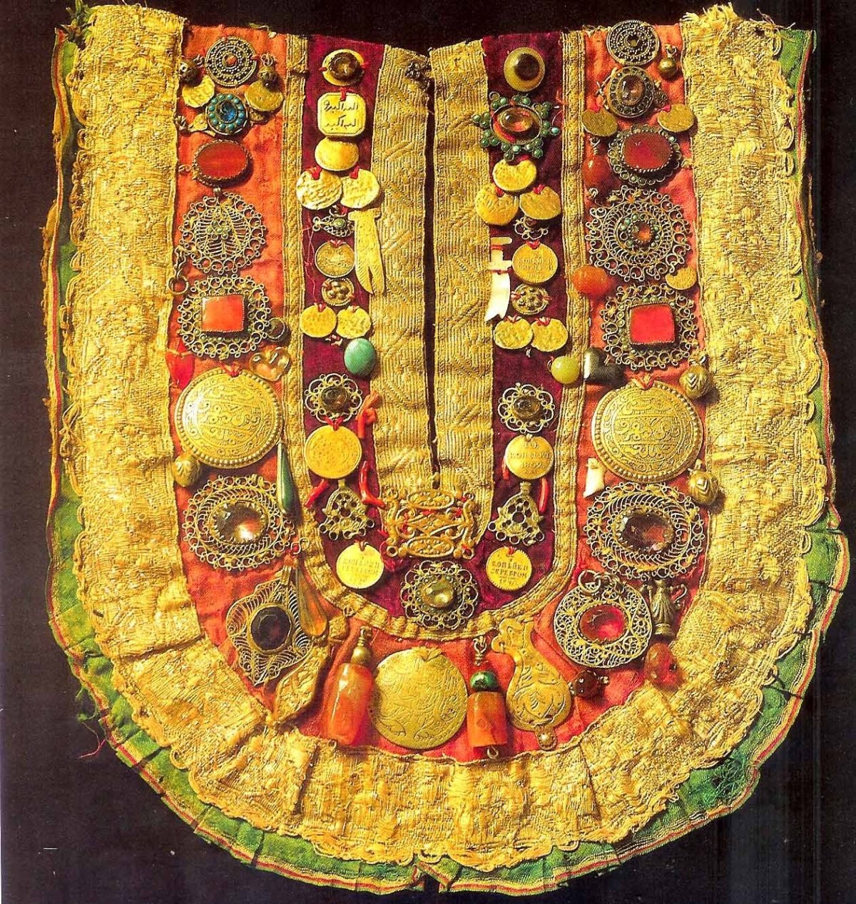 Татарские национальные украшения