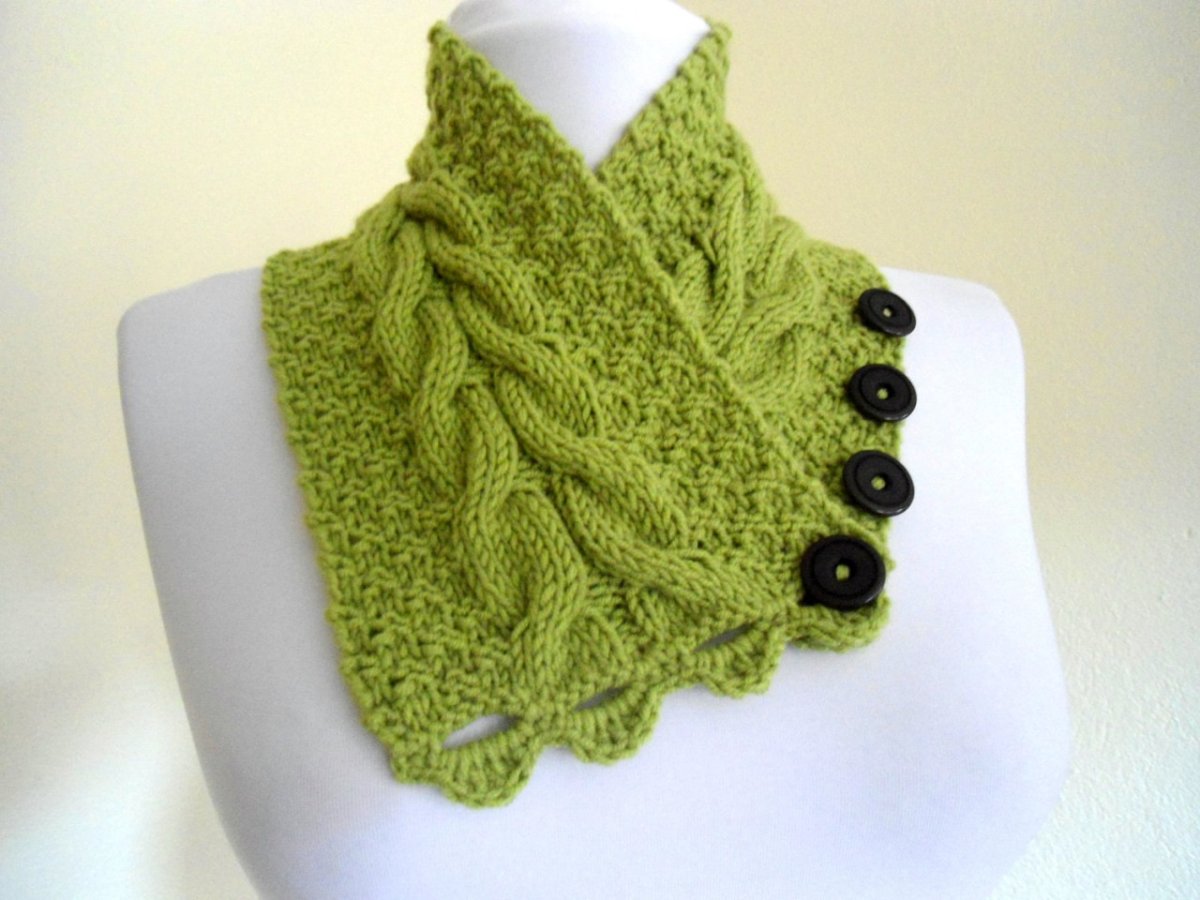 Модные вязаные шарфы