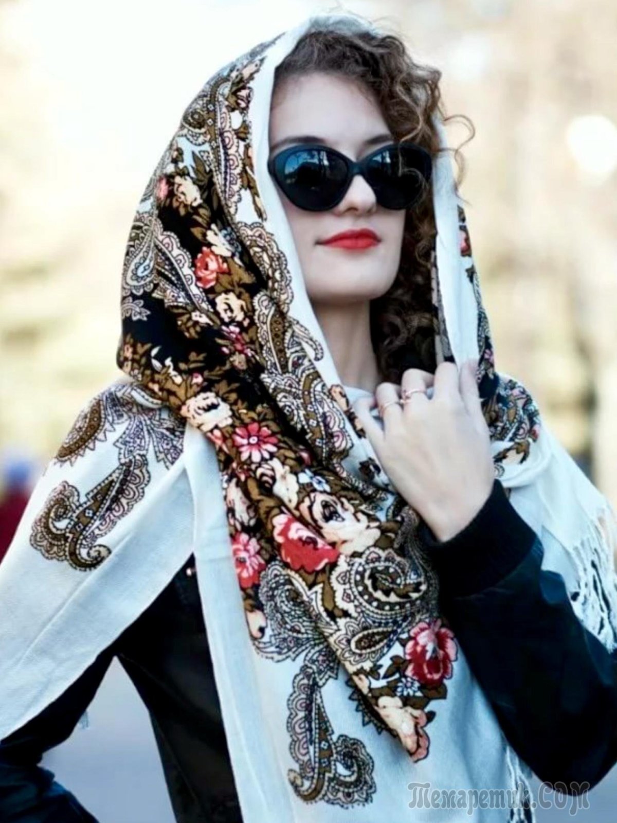 Стильный платок