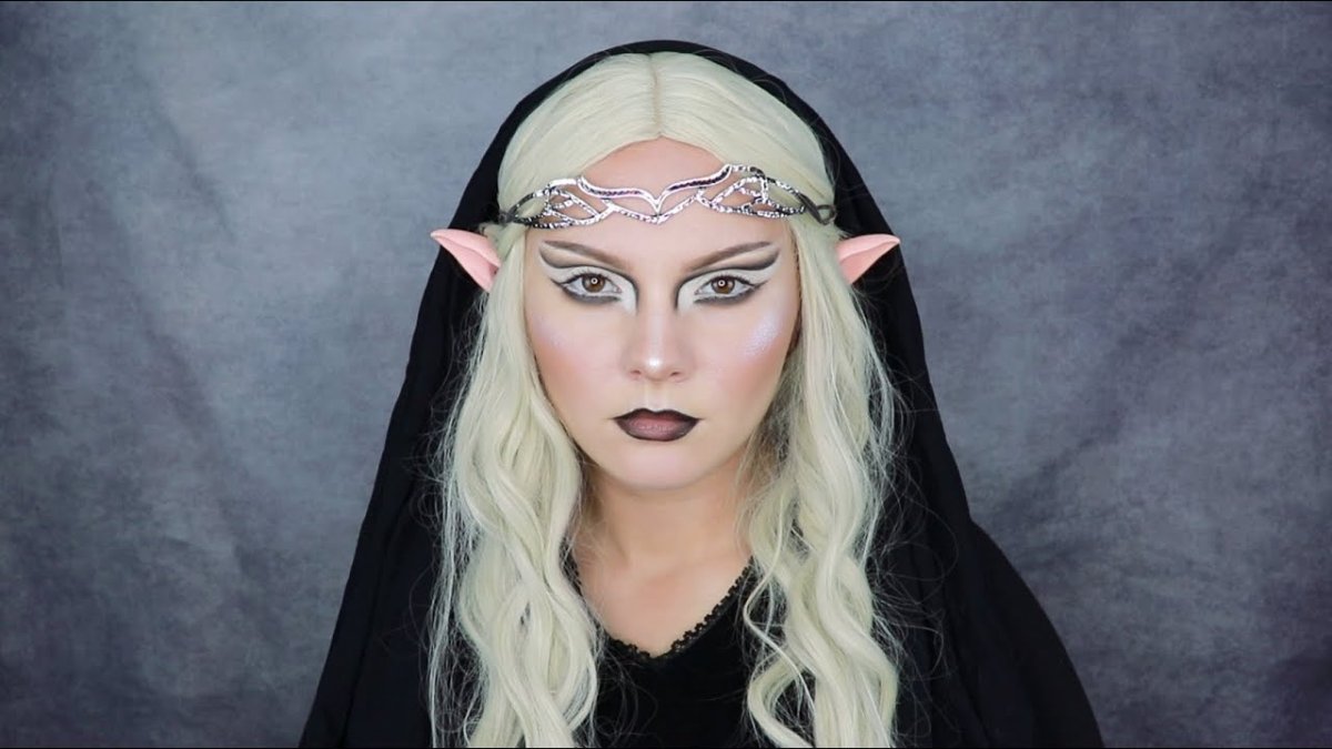 Эльф на Хэллоуин