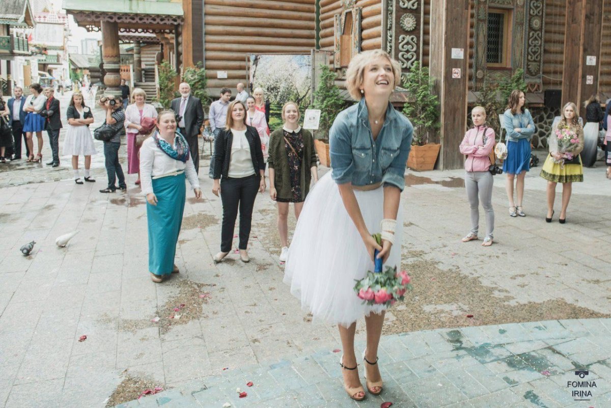 Невеста в кедах и джинсовке