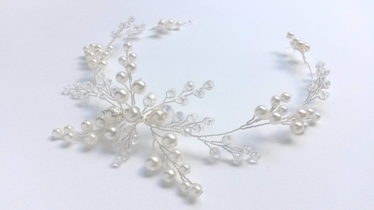 Украшение на голову из бисера своими руками