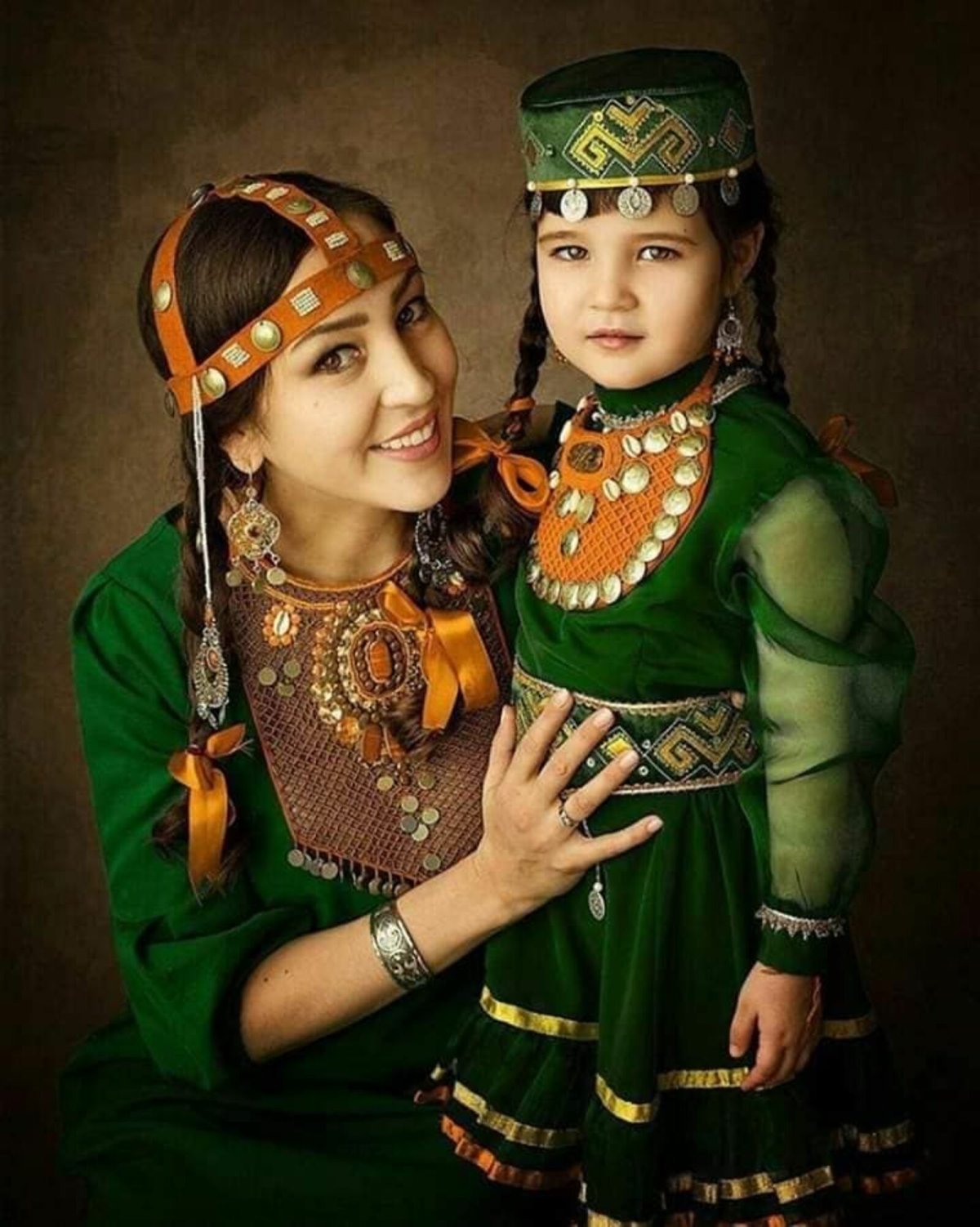 Тюркский национальный костюм