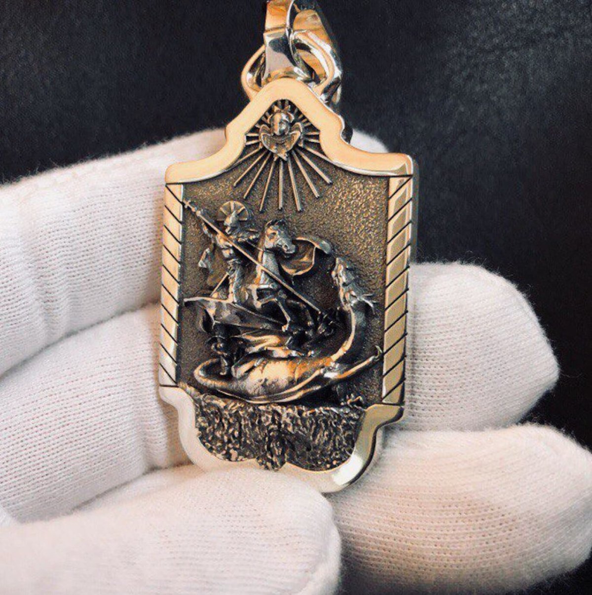 Медальон Георгий Победоносец золото