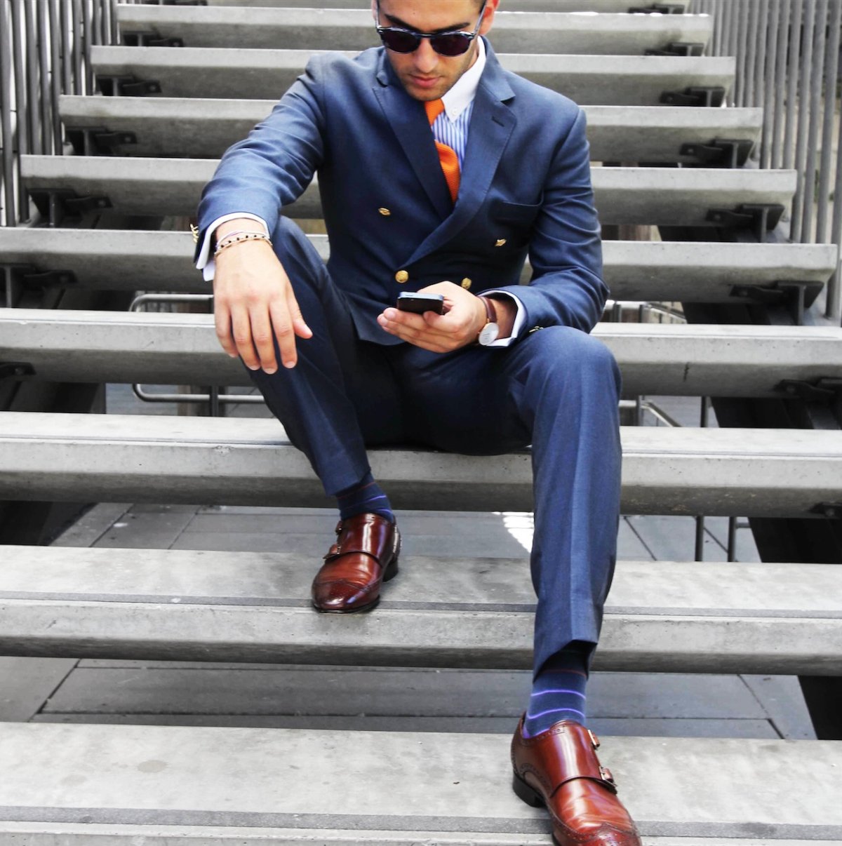 Мужчина в туфлях