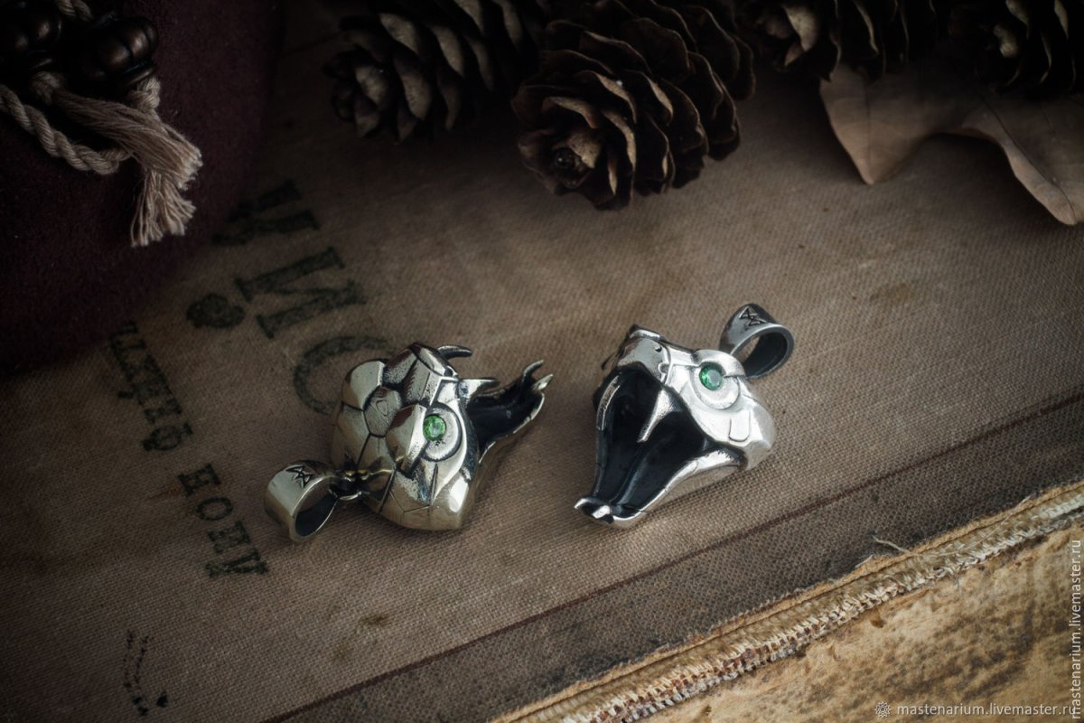 Мастенариум кулон Ведьмак